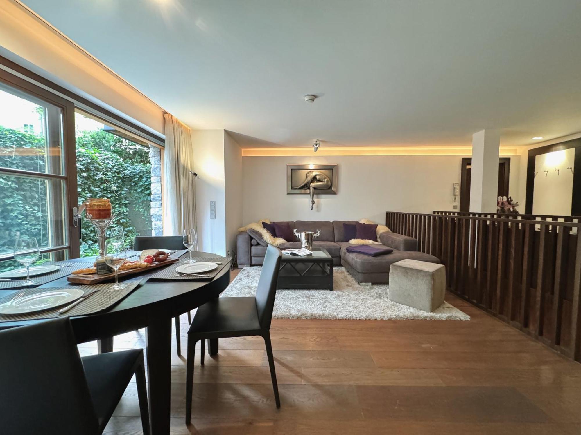 Kitz Deluxe Suite 1 & 2 Im Zentrum Mit Eigenem Spa & Parken By Belle-Stay Kitzbuhel Exterior photo